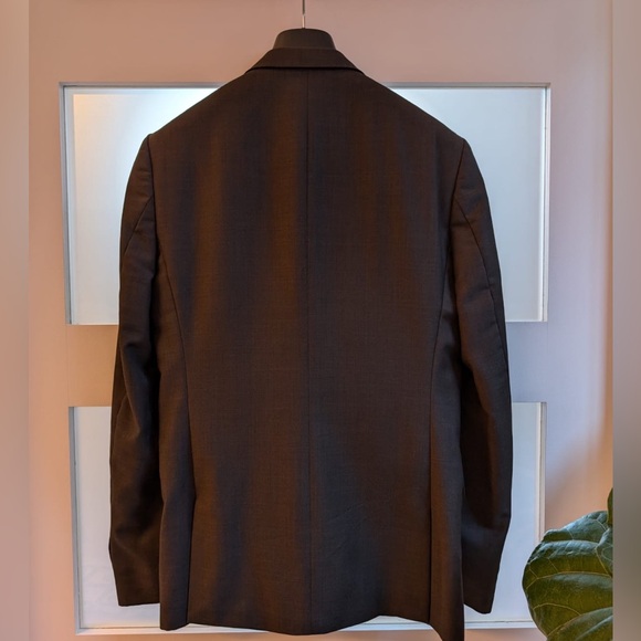 Tiger of Sweden men’s suit-size 46 - Picture 4 of 9